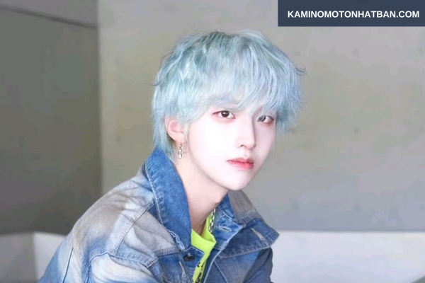 Ai phù hợp với màu tóc xanh dương khói?