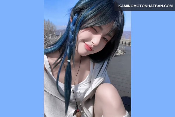 Ai phù hợp với màu tóc xanh dương xám khói?