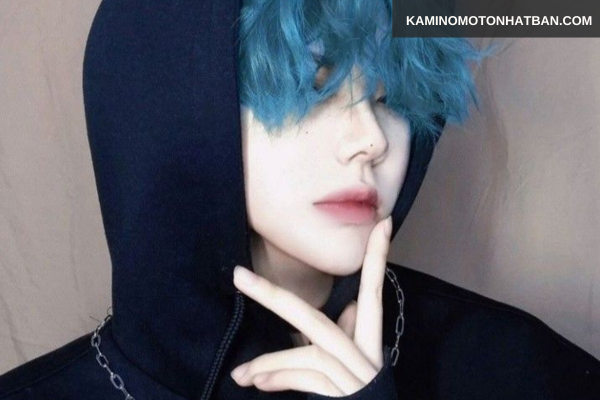 Chăm sóc tóc màu xanh da trời