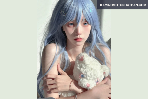 Những kiểu tóc hợp với màu xanh dương ánh khói