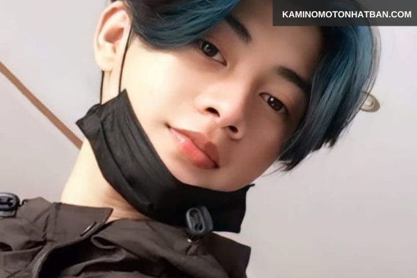 Tóc highlight xanh dương nam là gì?