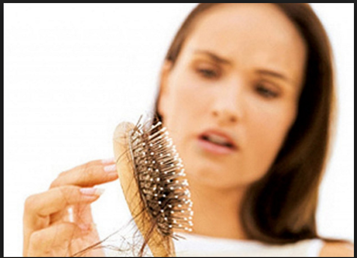 5 Nguyên nhân gây rụng tóc bạn cần biết